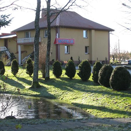 Piligrimo Uzeiga Motel Kadares Luaran gambar